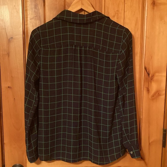 Silk button-up from JCrew Factory, XS, like new - Picture 3 of 8